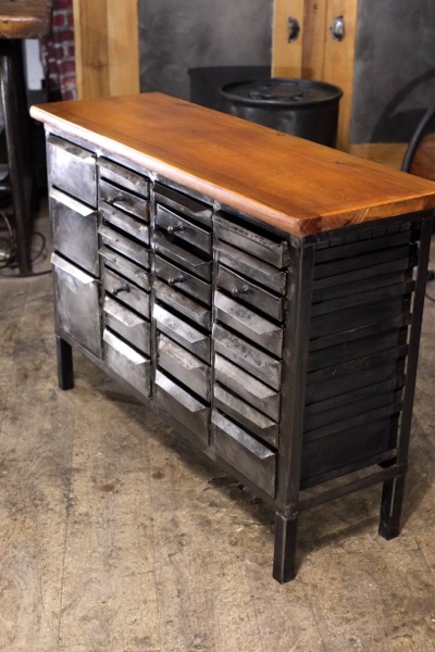 meuble de metier atelier tiroirs metal patine